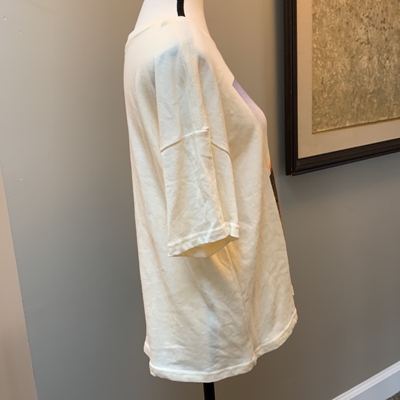 🌸4/$12 FOREVER 21 like new oversized graphic tee - Picture 3 of 6